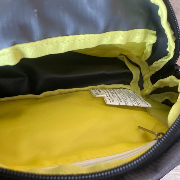 Reebok Fanny Pack(Unisex) - Picture 3 of 6